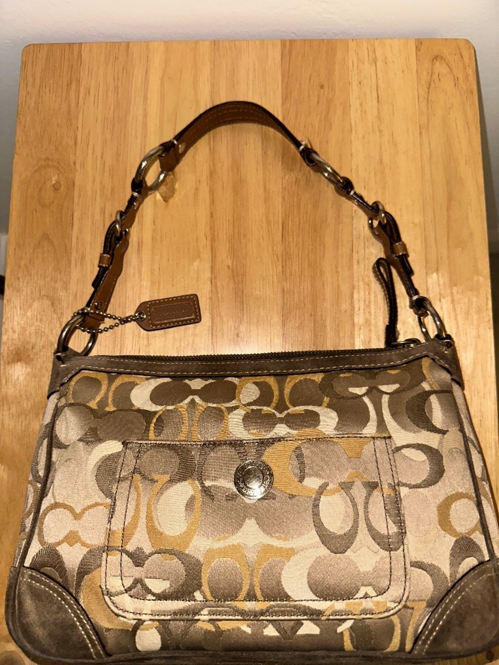 Coach Chelsea Fabric and Suede. Excellent Y2K Purse. Leather Strap with Hardware